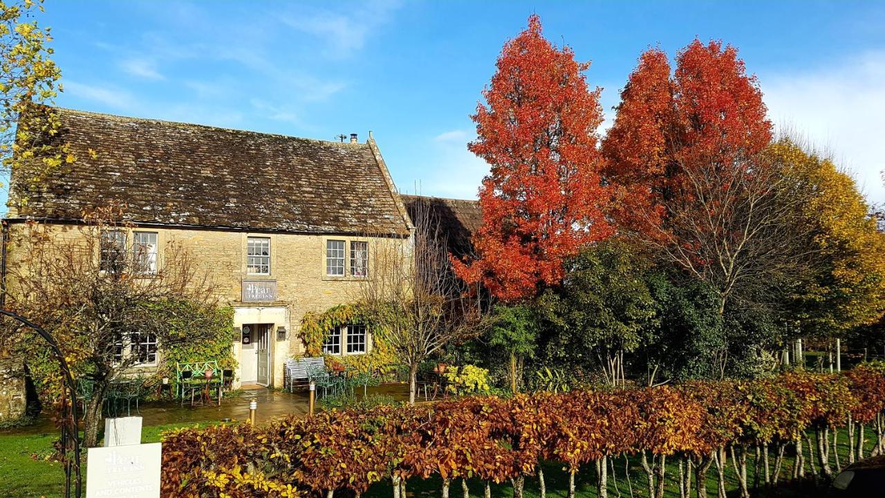 Pear Tree Inn Whitley Whitley  Exteriör bild
