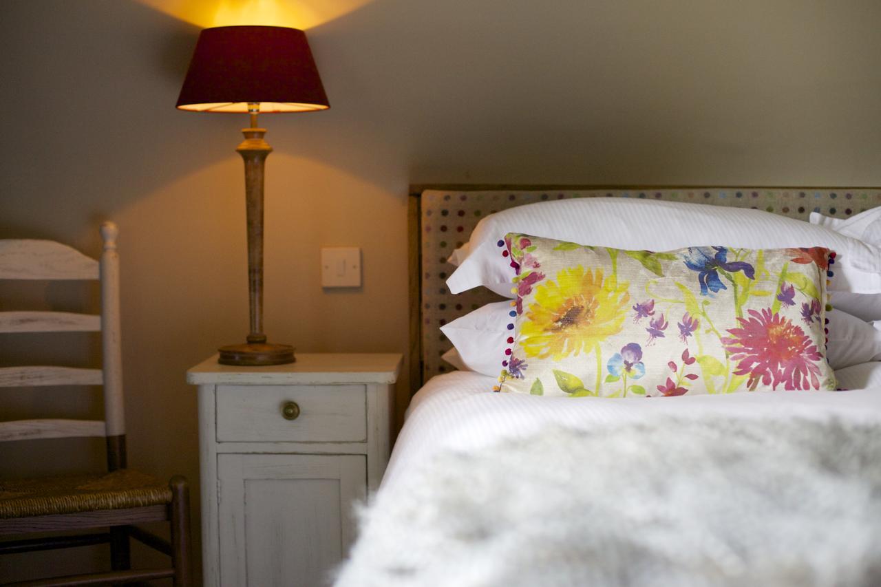 Pear Tree Inn Whitley Whitley  Exteriör bild